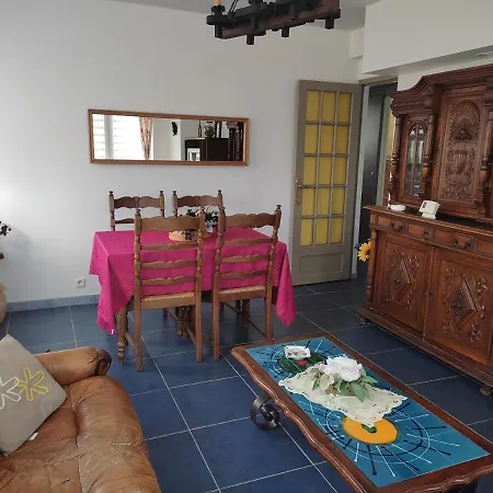 Holiday home Mimi Quend